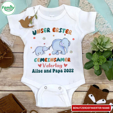 Geschenk Für Papa Unser Erster Gemeinsamer Vatertag Baby Onesie - PP - LT1304225