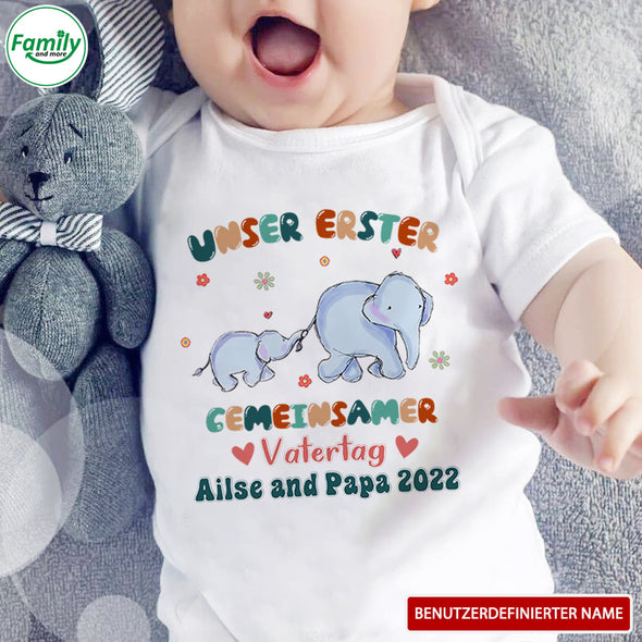 Geschenk Für Papa Unser Erster Gemeinsamer Vatertag Baby Onesie - PP - LT1304225