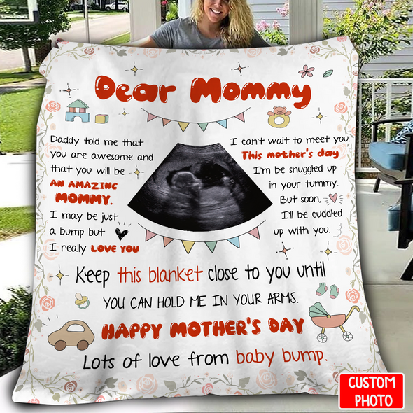 Personalized Gift For Future Mommy Daddy Told Me That You Are Awesome And That You Will Be An Amazing Mommy Blanket - NT - NN2903222