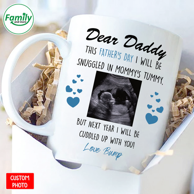 Dear Daddy snuggled in mommy's tummy Mug