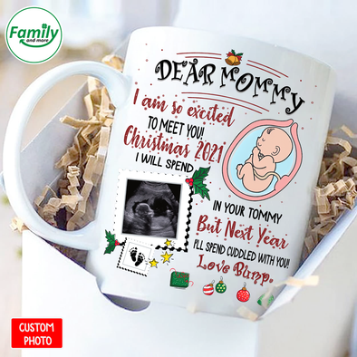 Personalized Gift For Mom I Am So Excited To Meet You! Christmas 2021 Mugs