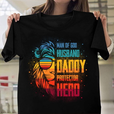 Daddy Protector Hero-nt Premium Fit Mens Tee