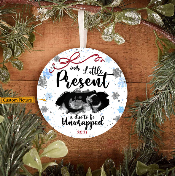 Personalized Mommy Merry Christmas Ornament - pp