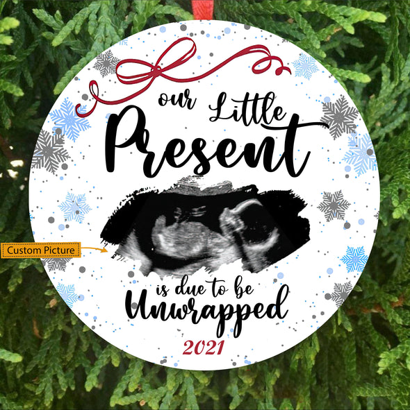 Personalized Mommy Merry Christmas Ornament - pp