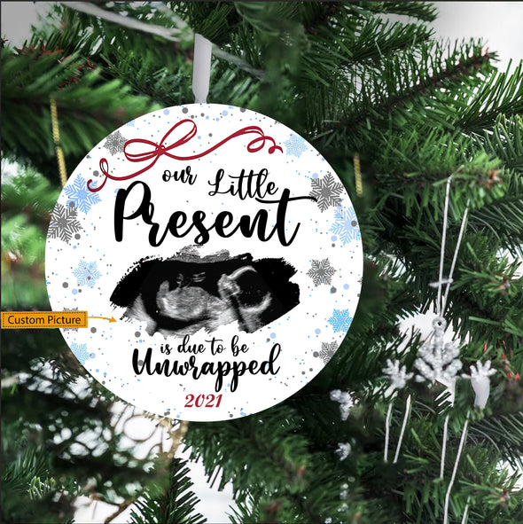 Personalized Mommy Merry Christmas Ornament - pp