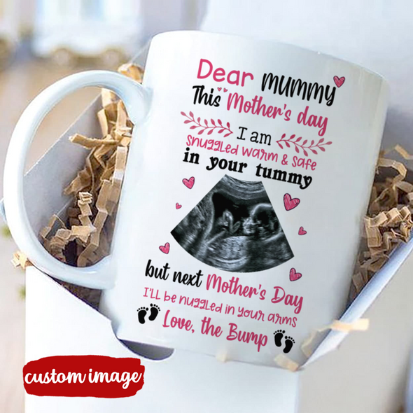 Personalized Gift For Future Mummy I Am Snuggled Warm & Safe In Your Tummy Mugs - MC - TT21022225