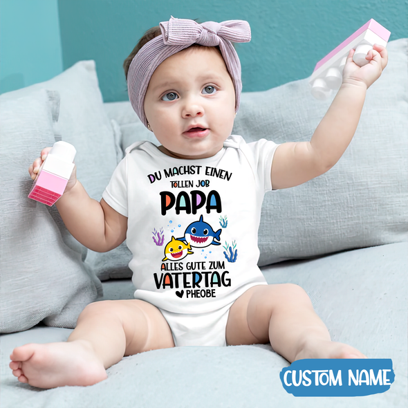Du Machst Einen Tollen Job Papa Baby Onesie - AD - TT2104226