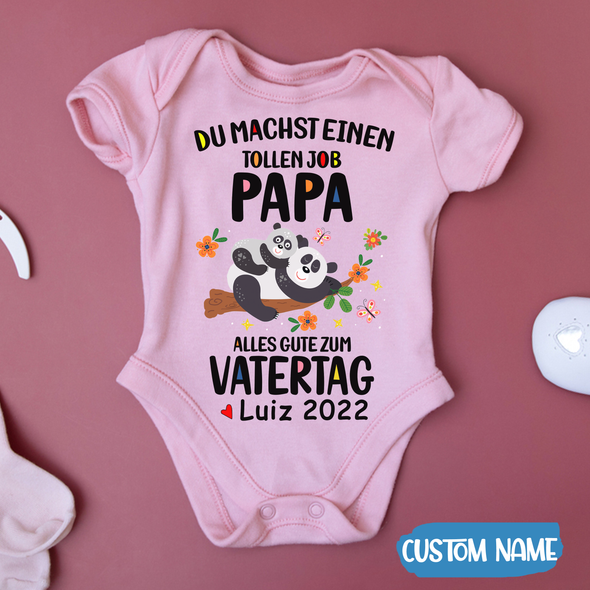 Du Machst Einen Tollen Job Papa Baby Onesie - AD - TT2204225