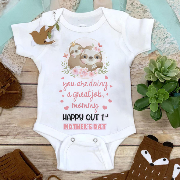 Gift For Mommy You Are Doing A Great Job, Mommy Baby Onesie - MC - TT1204223