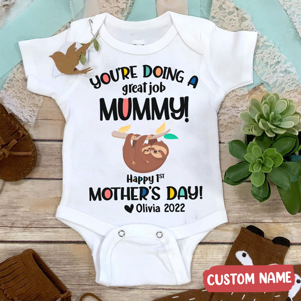 Gift For Mummy You're Doing A Great Job Baby Onesie - PP - TT0504221 1