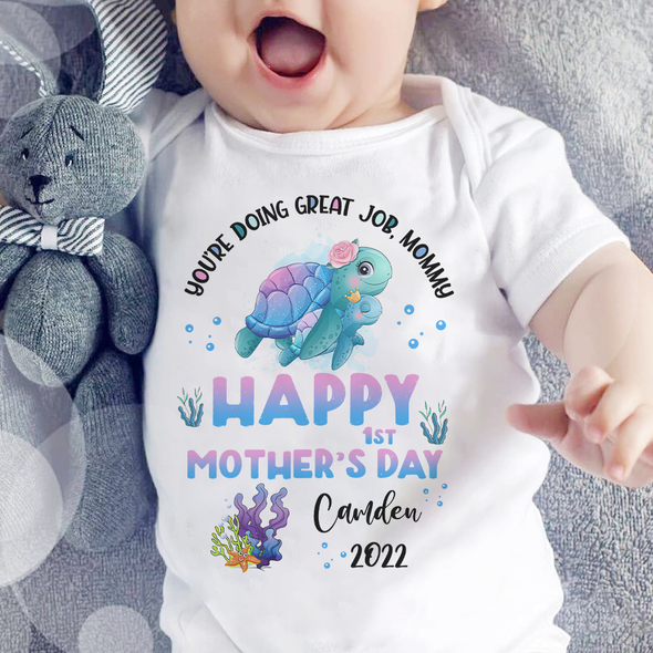 Gift For Mommy You're Doing A Great Job Baby Onesie - MC - TT1204222 1