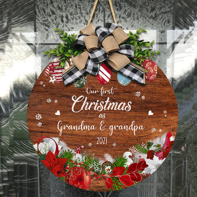Gift For Grandma & Grandpa Our First Christmas Door Hanger - Nt