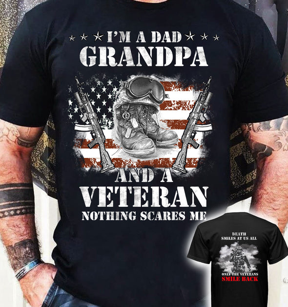 I'm a Dad Grandpa and a veteran nothing scares me-mc Classic T-Shirt